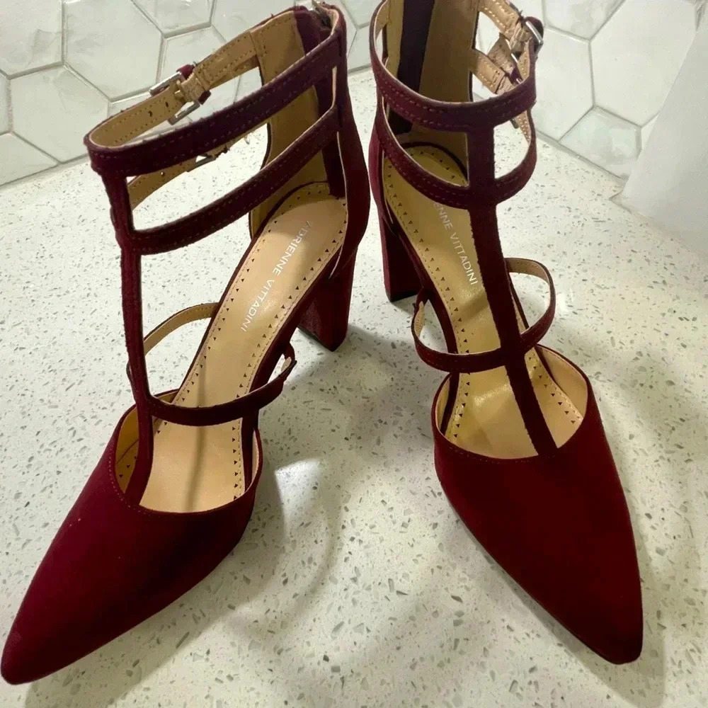 Adrienne Vittadini Suede Nocera Cage Heels Size 8 Wine NEW Stack Heel Zipper NEW